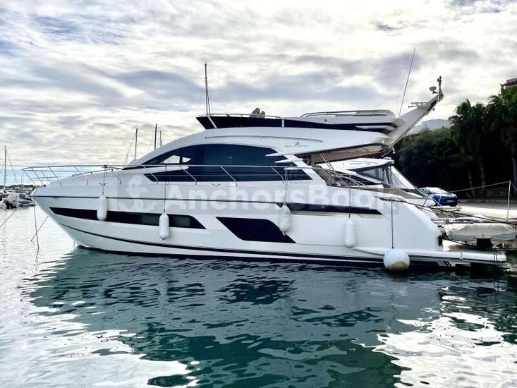 2018 Fairline Squadron 53ft Luxury Yacht | AnchorsBook Photo 2018 Fairline Squadron 53ft Luxury Yacht