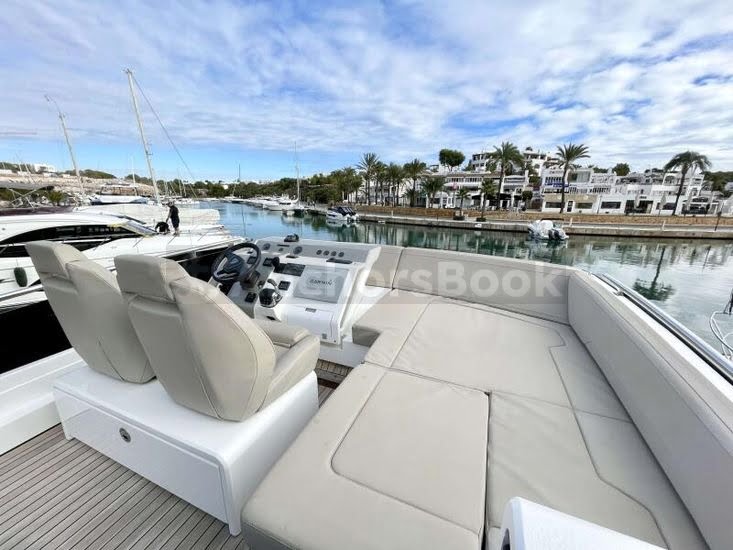 2018 Fairline Squadron 53ft Luxury Yacht | AnchorsBook Photo 2018 Fairline Squadron 53ft Luxury Yacht