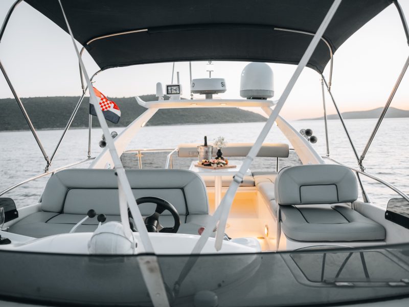 Explore hidden and undiscovered bays of Adriatic | AnchorsBook Photo Explore hidden and undiscovered bays of Adriatic