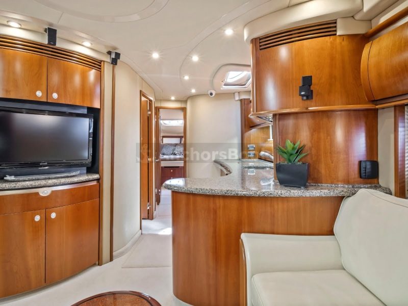 52' Sea Ray Yacht Charter for 12 people in Cancún | AnchorsBook Photo 52' Sea Ray Yacht Charter for 12 people in Cancún