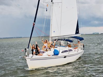 South Carolina Boat Rental & Yacht Charter | AnchorsBook Photo 2006 CATALINA 320 SAILBOAT - 2.5 Hour Luxury Private Sailboat Tour
