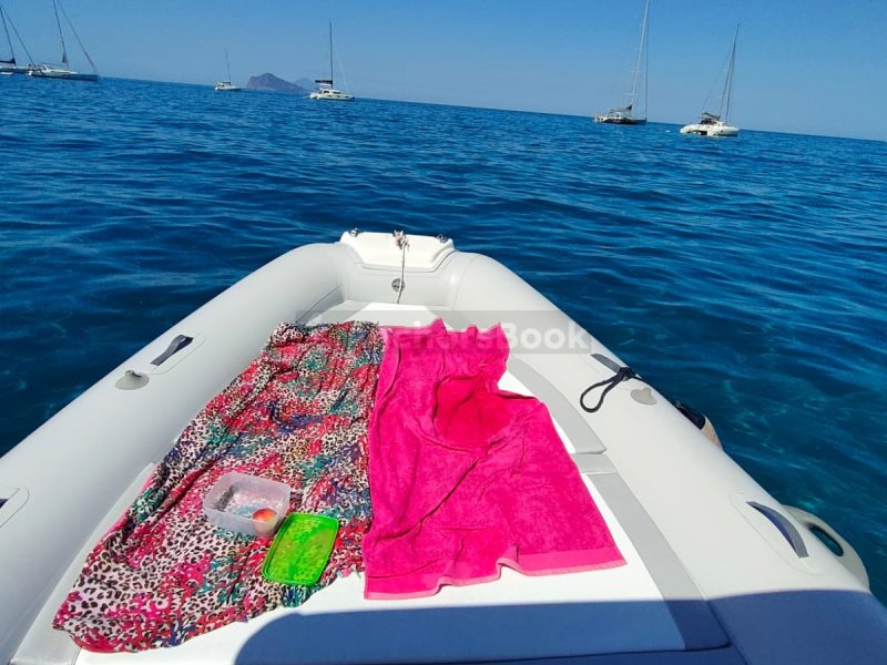 GOMMONE BSC 65- SUZUKI 175 CV | AnchorsBook Photo GOMMONE BSC 65- SUZUKI 175 CV