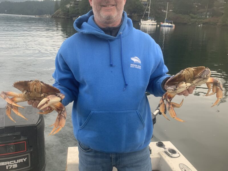 North Vancouver Boat Rental - 6 Max Guests (Pet Friendly) | AnchorsBook Photo North Vancouver Boat Rental - 6 Max Guests (Pet Friendly)