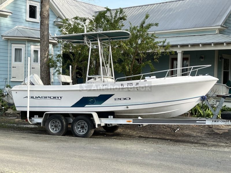 Your Own Personal Boat for the Day! Explore Charleston Your Own Way | AnchorsBook Photo Your Own Personal Boat for the Day! Explore Charleston Your Own Way
