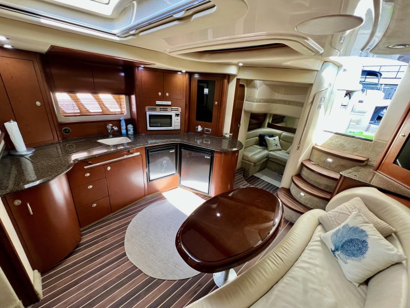 ⭐ SeaRay 45ft 🛥 (Monday to Thursday Get one FREE hour.🥂🍾)