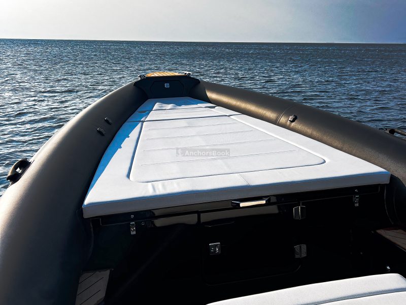 SEAFIGHTER SHADOW 40FT / SEA WOLF (4 Hours Minimum) | AnchorsBook Photo SEAFIGHTER SHADOW 40FT / SEA WOLF (4 Hours Minimum)