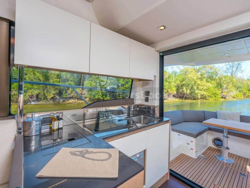 Prestige 460 Fly – Abudu 2 – 2019 | AnchorsBook Photo Prestige 460 Fly – Abudu 2 – 2019