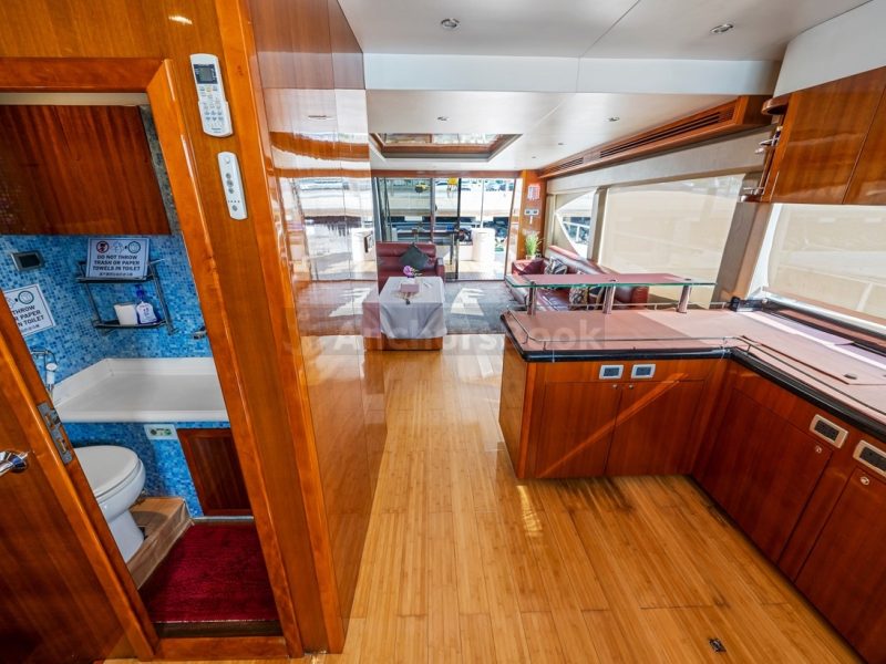 BD 90ft Yacht Rental (Dubai – 65 Guests Max) | AnchorsBook Photo BD 90ft Yacht Rental (Dubai – 65 Guests Max)