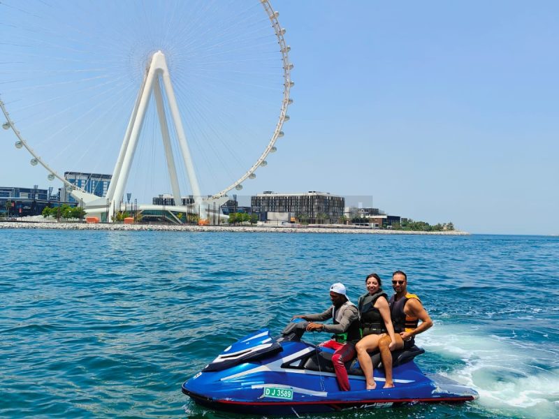 Luxury New 60ft Yacht in Dubai Marina | AnchorsBook Photo Luxury New 60ft Yacht in Dubai Marina