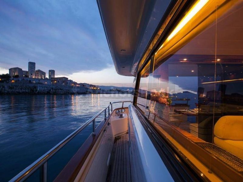 Full Day Boat Rental In Italy - MAIORA 20 S | AnchorsBook Photo Full Day Boat Rental In Italy - MAIORA 20 S