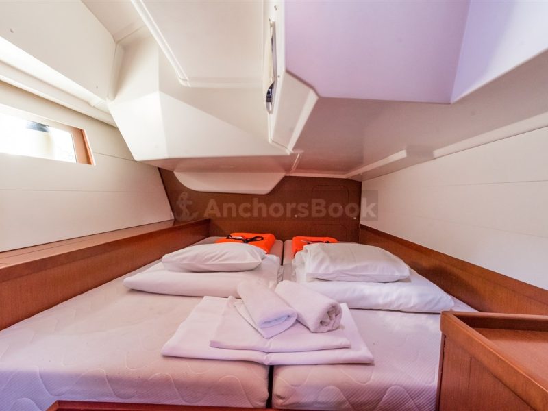 Oceanis 48 Beneteau - Ultra Dubrovnik - Full Week Charter In Split, Croatia | AnchorsBook Photo Oceanis 48 Beneteau - Ultra Dubrovnik - Full Week Charter In Split, Croatia