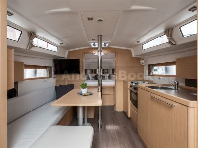 AnchorsBook Fleet: Dubai Party Yacht Rental – Regal 33ft (8 PAX) | AnchorsBook Photo Oceanis 38.1 Beneteau - Majano - Full Week Charter In Split, Croatia