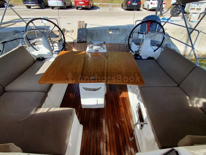 Sun Odyssey 440 Jeanneau - XOXO - Full Week Charter In Pula, Croatia | AnchorsBook Photo Sun Odyssey 440 Jeanneau - XOXO - Full Week Charter In Pula, Croatia