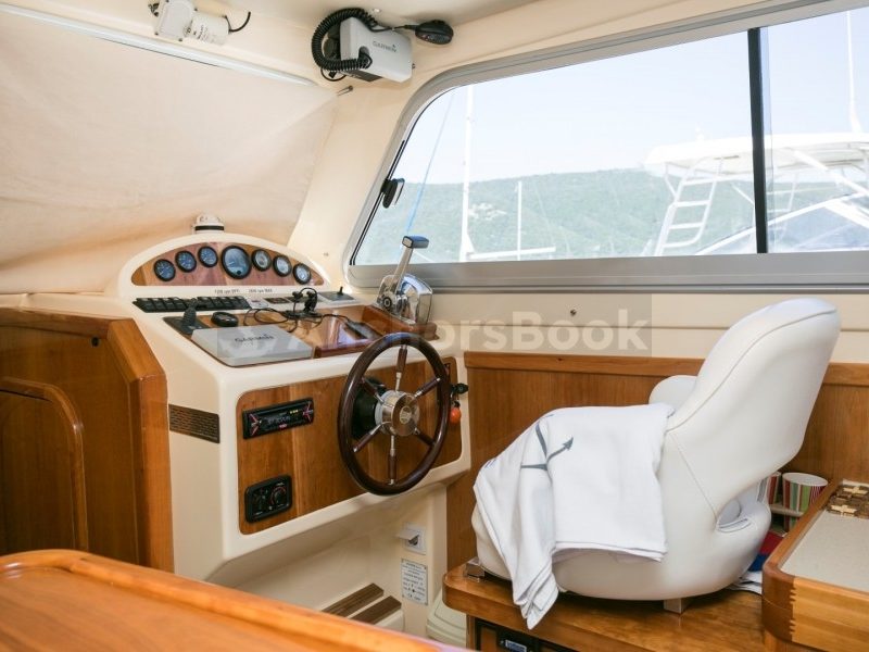 Full Week Yacht Charter In Pula, Croatia (DAMOR 980 Fjera) | AnchorsBook Photo Full Week Yacht Charter In Pula, Croatia (DAMOR 980 Fjera)