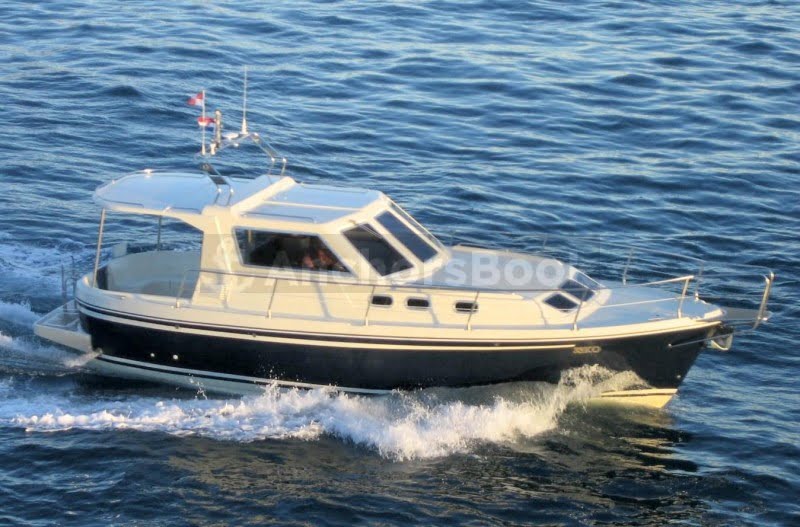 Full Week Yacht Charter In Pula (SAS Vektor Adria 1002) | AnchorsBook Photo Full Week Yacht Charter In Pula (SAS Vektor Adria 1002)