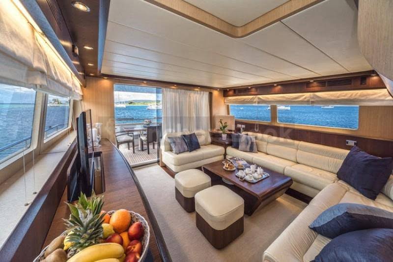 Full Day Boat Rental In Italy - MAIORA 20 S | AnchorsBook Photo Full Day Boat Rental In Italy - MAIORA 20 S