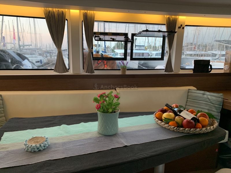 CATAMARAN Lagoon 450F, Catamaran Lagoon 42 - Full Week Luxury Charter | AnchorsBook Photo CATAMARAN Lagoon 450F, Catamaran Lagoon 42 - Full Week Luxury Charter