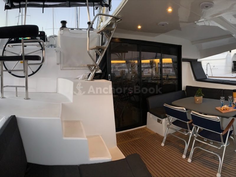 CATAMARAN Lagoon 450F, Catamaran Lagoon 42 - Full Week Luxury Charter | AnchorsBook Photo CATAMARAN Lagoon 450F, Catamaran Lagoon 42 - Full Week Luxury Charter