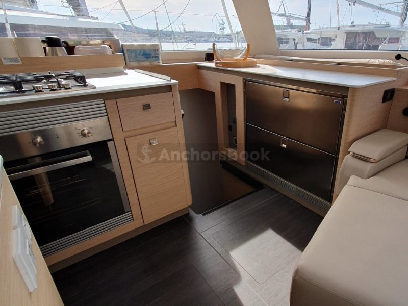 Aura 51 Fountaine Pajot - Princess - Full Week Charter | AnchorsBook Photo Aura 51 Fountaine Pajot - Princess - Full Week Charter