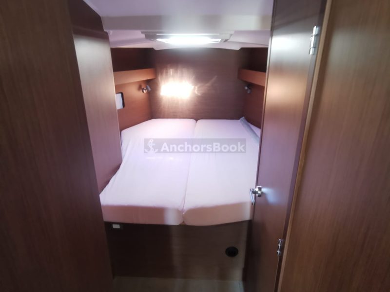 Oceanis 40.1 Beneteau - Dory - Full Week Charter In Pula, Croatia | AnchorsBook Photo Oceanis 40.1 Beneteau - Dory - Full Week Charter In Pula, Croatia