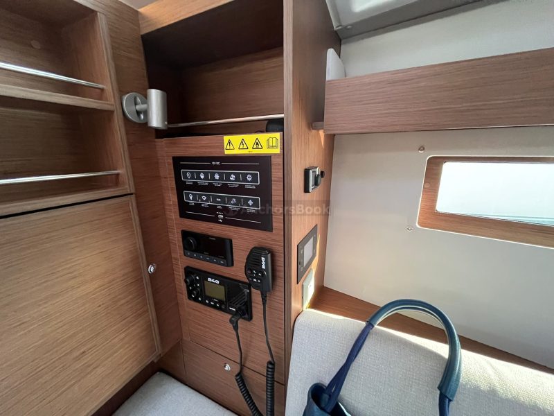 Oceanis 34.1 Beneteau - Rookie - Full Week Charter In Split, Croatia | AnchorsBook Photo Oceanis 34.1 Beneteau - Rookie - Full Week Charter In Split, Croatia