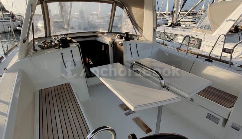 Oceanis 38.1 Beneteau - Sailor Jupiter - Full Week Charter In Pula, Croatia | AnchorsBook Photo Oceanis 38.1 Beneteau - Sailor Jupiter - Full Week Charter In Pula, Croatia