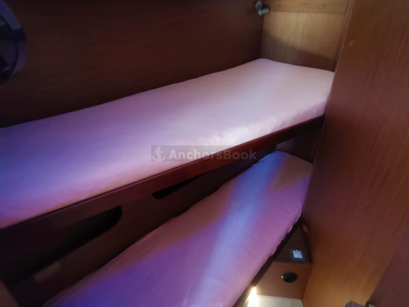 Oceanis 40.1 - Beneteau - Starlight - Full Week Charter In Pula, Croatia | AnchorsBook Photo Oceanis 40.1 - Beneteau - Starlight - Full Week Charter In Pula, Croatia