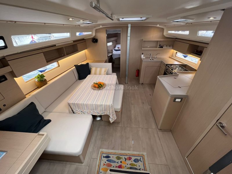 Oceanis 40.1 - Beneteau - Cosmic Dancer - Full Week Charter In Split, Croatia | AnchorsBook Photo Oceanis 40.1 - Beneteau - Cosmic Dancer - Full Week Charter In Split, Croatia