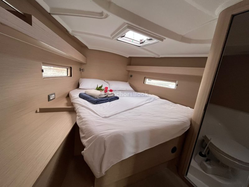 Oceanis 40.1 - Beneteau - Cosmic Dancer - Full Week Charter In Split, Croatia | AnchorsBook Photo Oceanis 40.1 - Beneteau - Cosmic Dancer - Full Week Charter In Split, Croatia