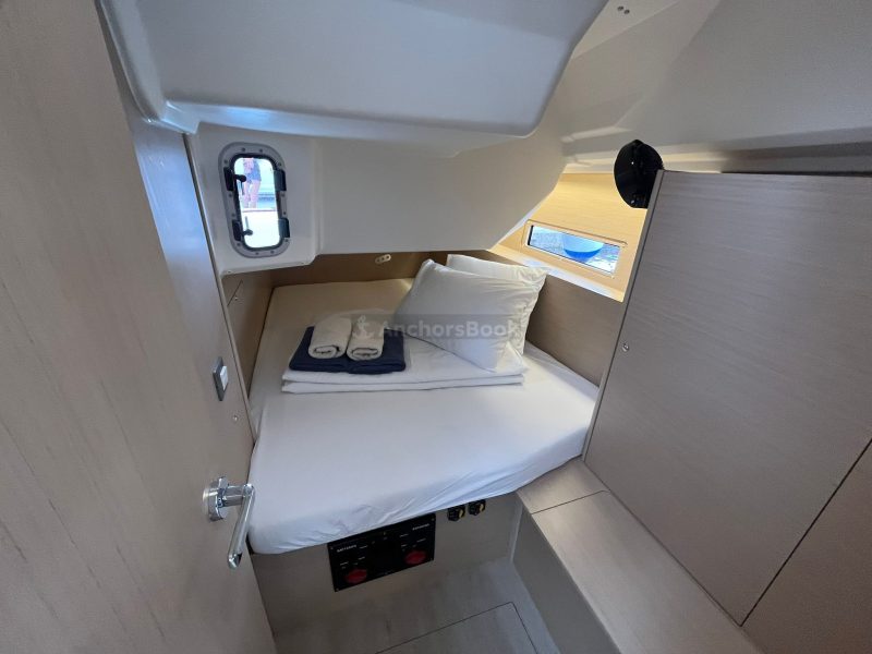Oceanis 40.1 - Beneteau - Cosmic Dancer - Full Week Charter In Split, Croatia | AnchorsBook Photo Oceanis 40.1 - Beneteau - Cosmic Dancer - Full Week Charter In Split, Croatia