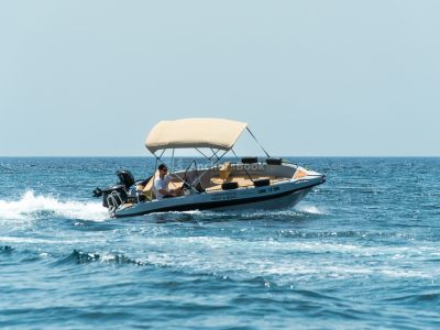 Half Day Boat rental in Santorini- No license required