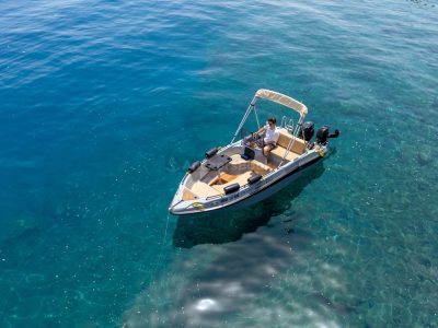 Sports Boat 2 Cabin - Full Day Tour In Chios, Greece | AnchorsBook Photo Rent a Boat in Santorini for 5 Hours- No license required