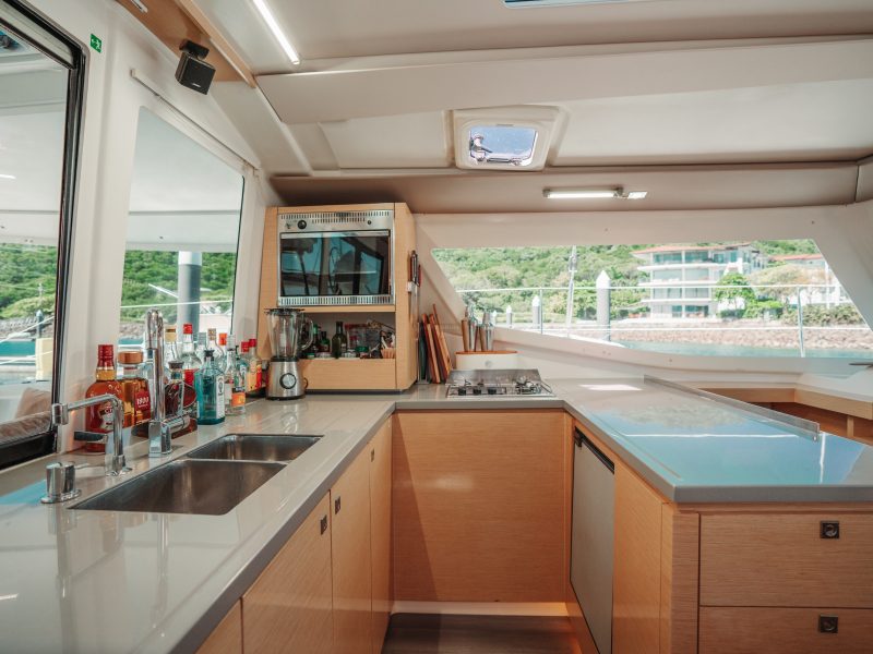 Fountaine Pajot Helia 44ft | AnchorsBook Photo Fountaine Pajot Helia 44ft