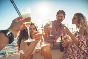 Alcohol On A Yacht In Dubai | AnchorsBook Photo Alcohol On A Yacht In Dubai | AnchorsBook.com