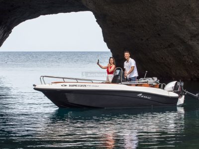 Milos Eldoris 2 Nireus Black (full day rental) - No license required