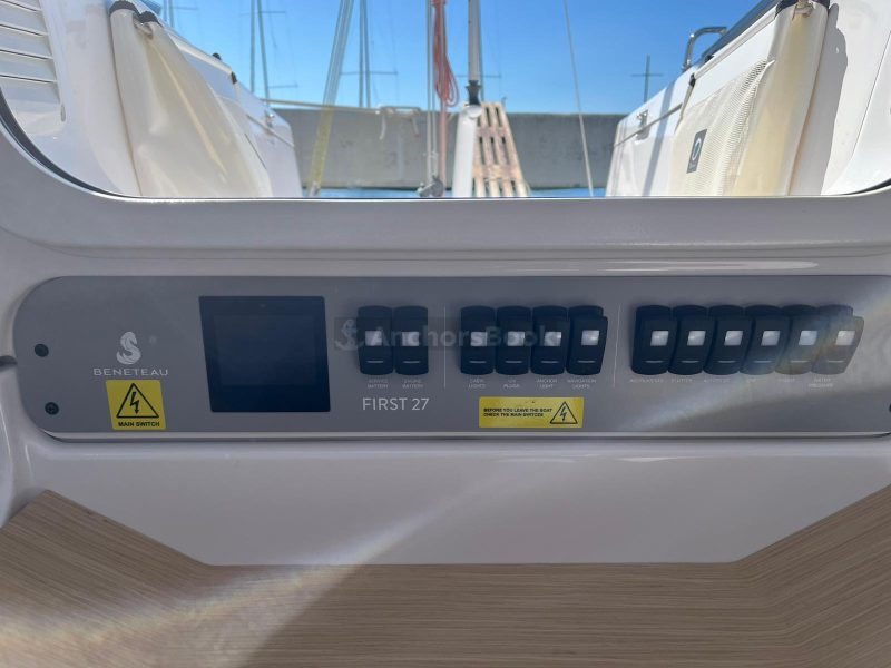 First 27 Beneteau - Suferina - Full Week Charter In Split, Croatia | AnchorsBook Photo First 27 Beneteau - Suferina - Full Week Charter In Split, Croatia