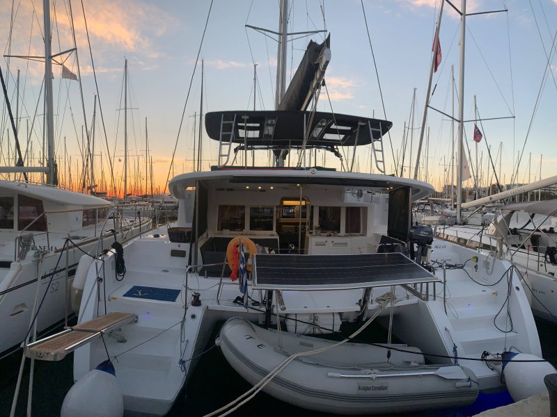 CATAMARAN Lagoon 450F, Catamaran Lagoon 42 - Full Week Luxury Charter | AnchorsBook Photo CATAMARAN Lagoon 450F, Catamaran Lagoon 42 - Full Week Luxury Charter
