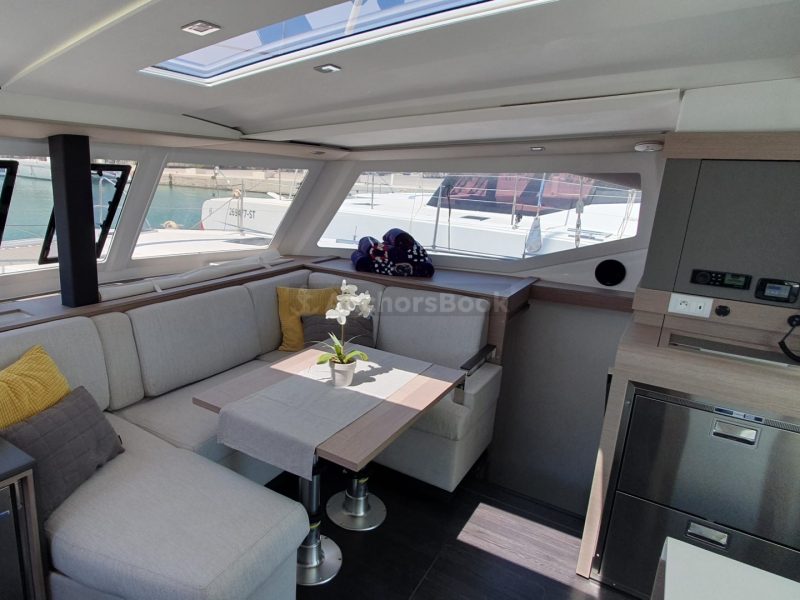 Isla 40 Catamaran - Sailor Venus - Full Week Charter In Dubrovnik | AnchorsBook Photo Isla 40 Catamaran - Sailor Venus - Full Week Charter In Dubrovnik