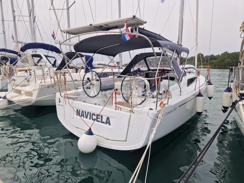 Beneteau Oceanis 34.1 Full Week Charter - In Medulin, Croatia | AnchorsBook Photo Beneteau Oceanis 34.1 Full Week Charter - In Medulin, Croatia