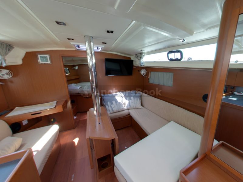 Oceanis 41.1 Beneteau - Pia - Full Week Charter In Dubrovnik | AnchorsBook Photo Oceanis 41.1 Beneteau - Pia - Full Week Charter In Dubrovnik