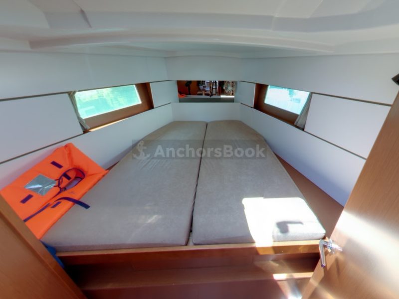 Oceanis 38.1 Beneteau - Luce - Full Week Charter In Dubrovnik | AnchorsBook Photo Oceanis 38.1 Beneteau - Luce - Full Week Charter In Dubrovnik