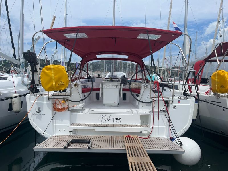 Oceanis 40.1 - Beneteau - Bibi One - Full Week Charter In Split, Croatia | AnchorsBook Photo Oceanis 40.1 - Beneteau - Bibi One - Full Week Charter In Split, Croatia