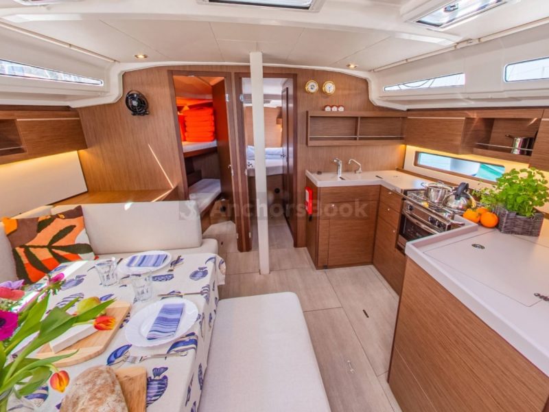 Oceanis 40.1 - Beneteau - Starlight - Full Week Charter In Pula, Croatia | AnchorsBook Photo Oceanis 40.1 - Beneteau - Starlight - Full Week Charter In Pula, Croatia