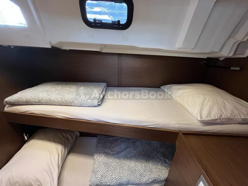 Oceanis 46.1 Beneteau - Ariel - Full Week Charter In Pula, Croatia | AnchorsBook Photo Oceanis 46.1 Beneteau - Ariel - Full Week Charter In Pula, Croatia