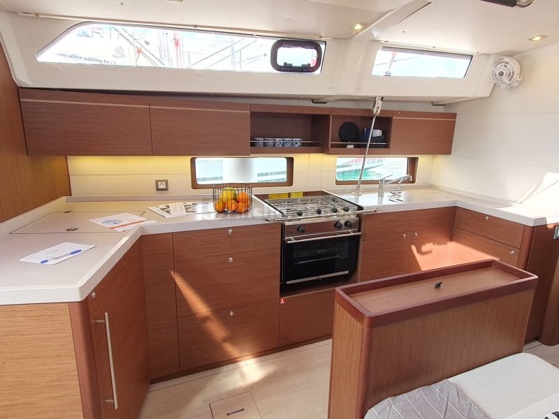 Oceanis 46.1 Beneteau - IVY - Full Week Charter In Split, Croatia | AnchorsBook Photo Oceanis 46.1 Beneteau - IVY - Full Week Charter In Split, Croatia