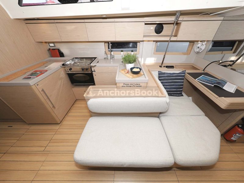 Oceanis 51.1 Beneteau - Patron - Full Week Charter In Split, Croatia | AnchorsBook Photo Oceanis 51.1 Beneteau - Patron - Full Week Charter In Split, Croatia