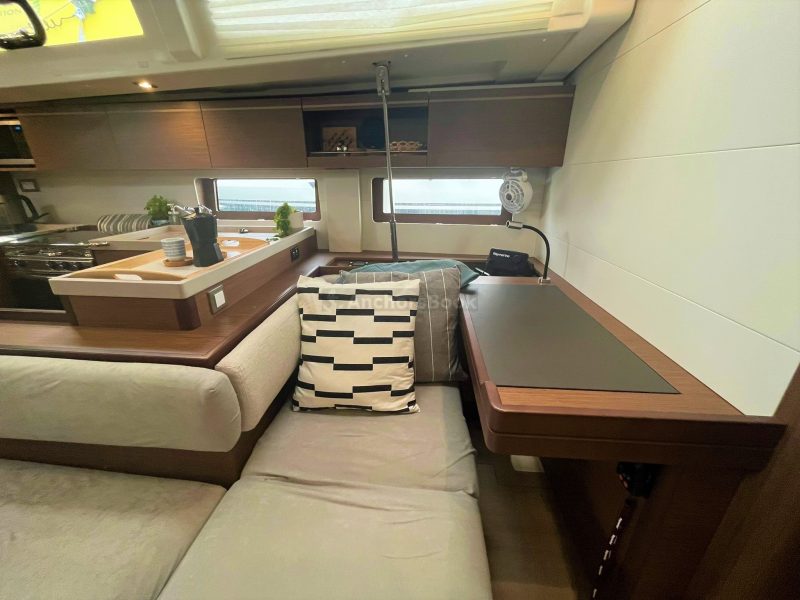 Oceanis 51.1 Beneteau - Ultra Spirit - Full Week Charter In Split, Croatia | AnchorsBook Photo Oceanis 51.1 Beneteau - Ultra Spirit - Full Week Charter In Split, Croatia