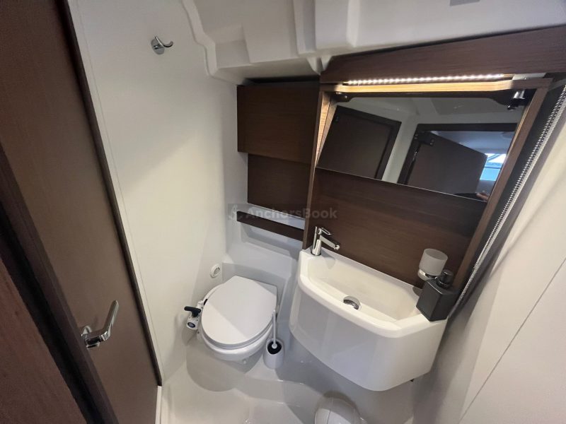 Oceanis 51.1 Beneteau - Ultra Spirit - Full Week Charter In Split, Croatia | AnchorsBook Photo Oceanis 51.1 Beneteau - Ultra Spirit - Full Week Charter In Split, Croatia