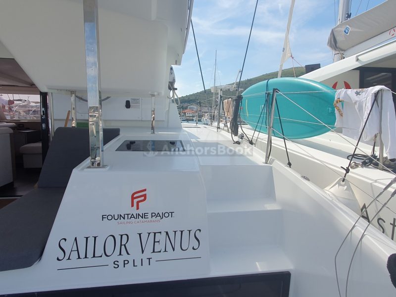 Isla 40 Catamaran - Sailor Venus - Full Week Charter In Dubrovnik | AnchorsBook Photo Isla 40 Catamaran - Sailor Venus - Full Week Charter In Dubrovnik