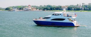 Wisconsin Boat Rental & Yacht Charter | AnchorsBook Photo Wisconsin Boat Rental & Yacht Charter | AnchorsBook.com